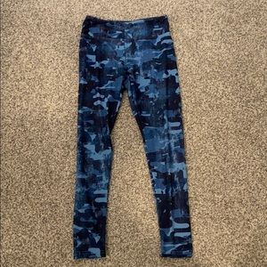 Blue camo leggings